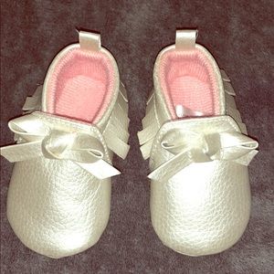 ❤️SOLD❤️Adorable shoes